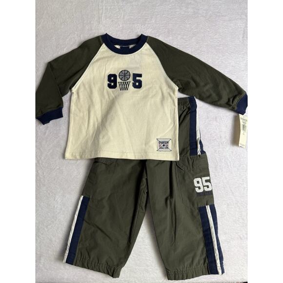 OshKosh Bgosh Vtg Toddler Baby Outfit Set Sz 24 Months Boy Basketball Y2K Sweats - Picture 1 of 5
